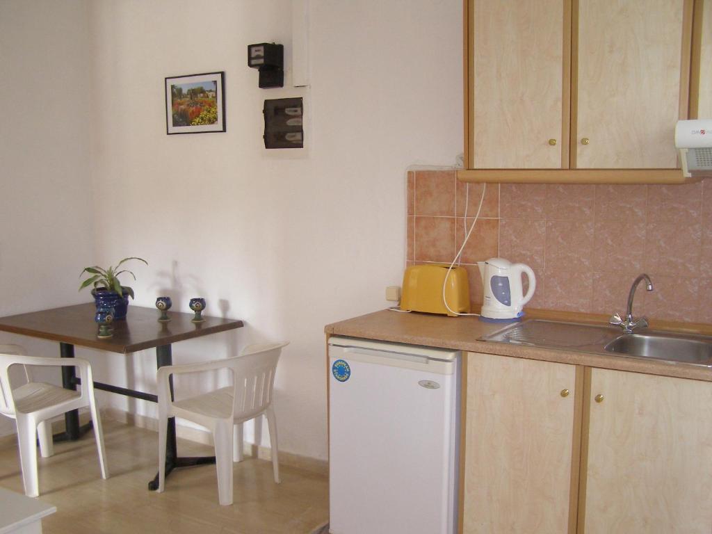 Evridiki Apartments Mesongi Exterior photo