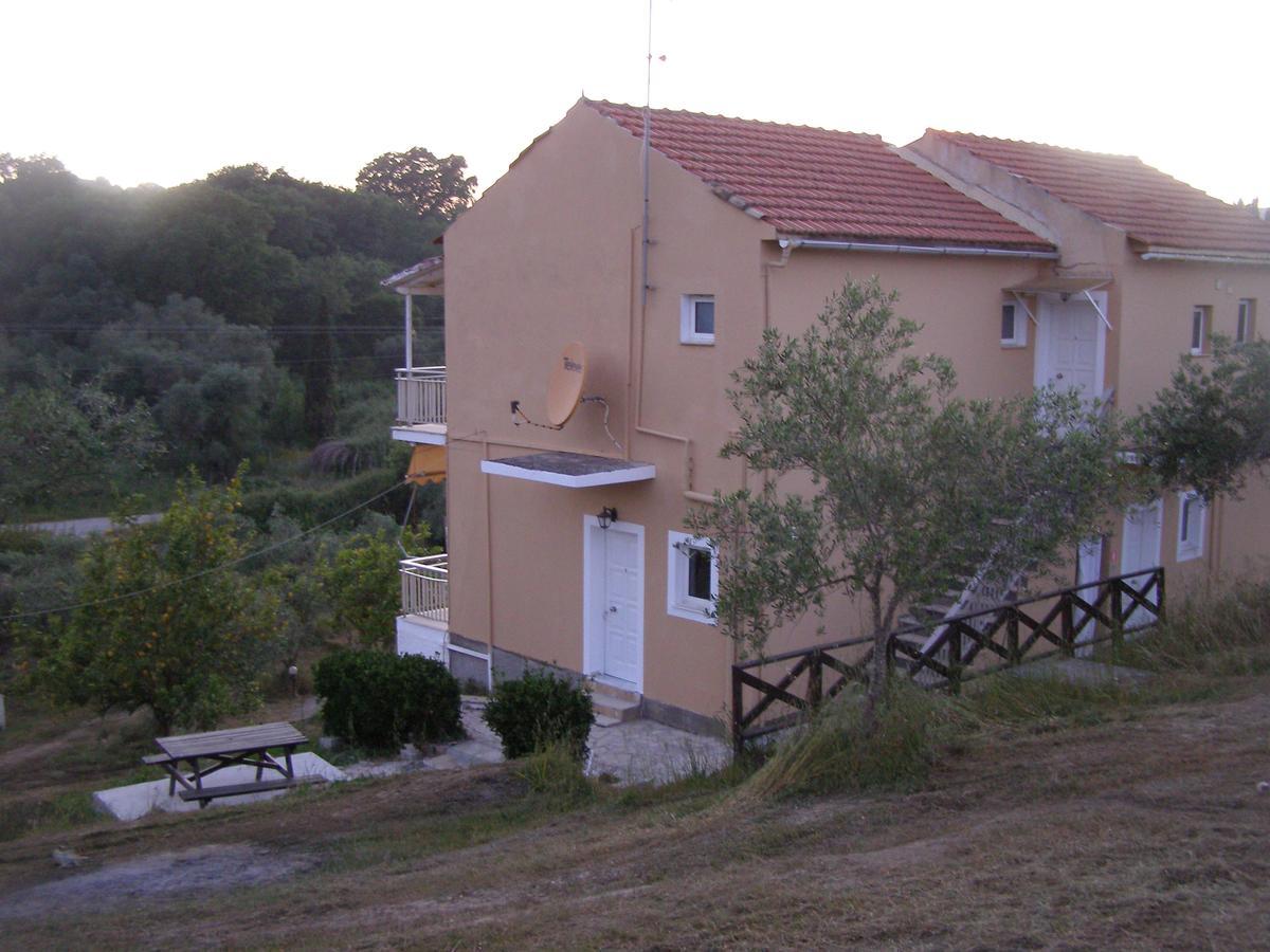 Evridiki Apartments Mesongi Exterior photo